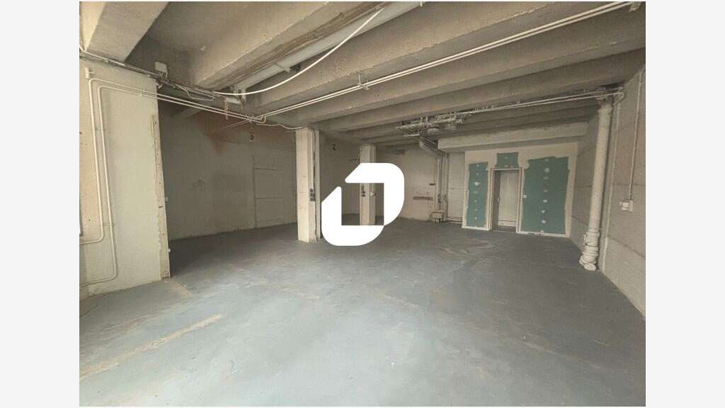 A louer Bureaux 76m² Paris