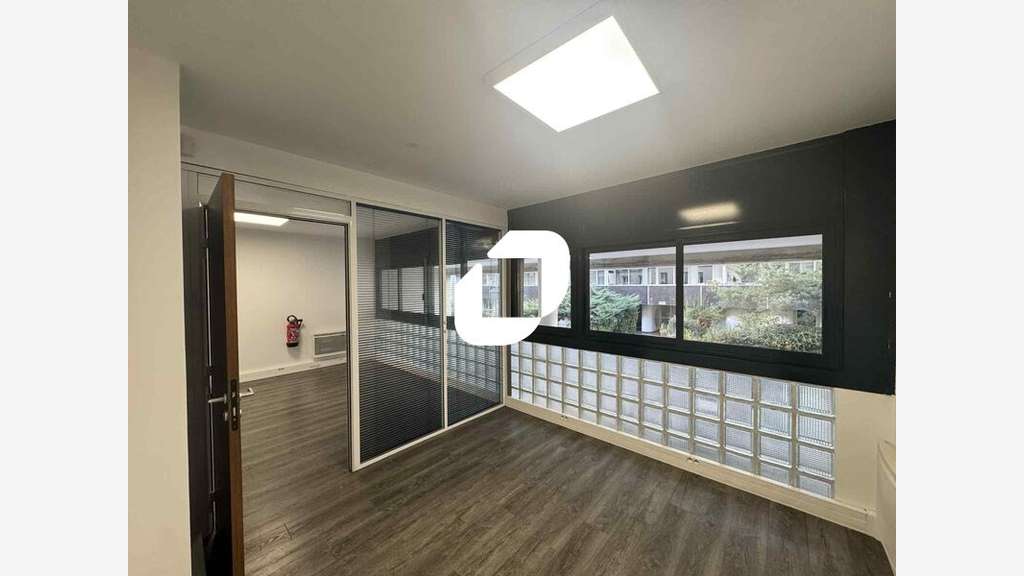 A louer Bureaux 130m² Paris