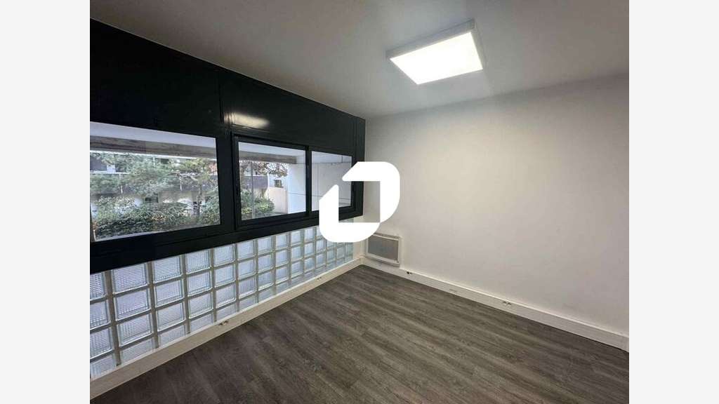 A louer Bureaux 130m² Paris