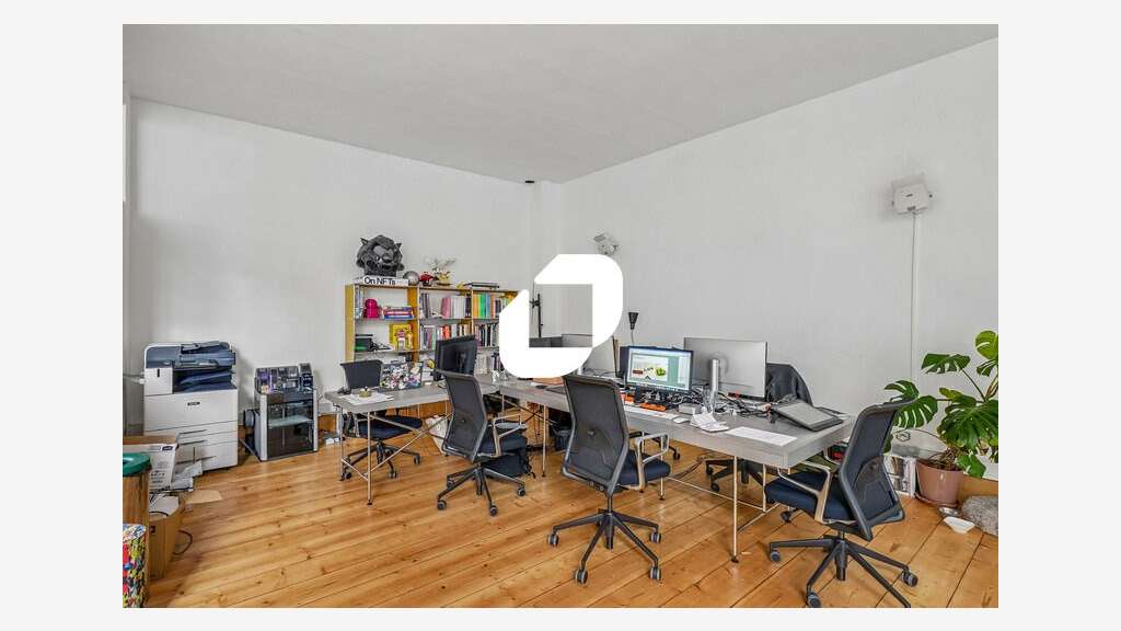 A louer Bureaux 95m² Paris