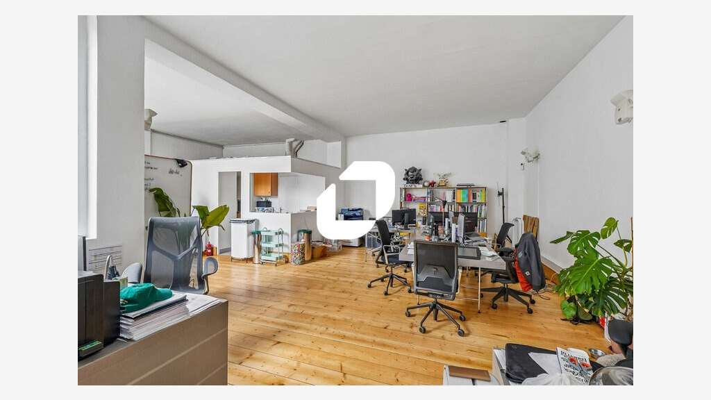 A louer Bureaux 95m² Paris