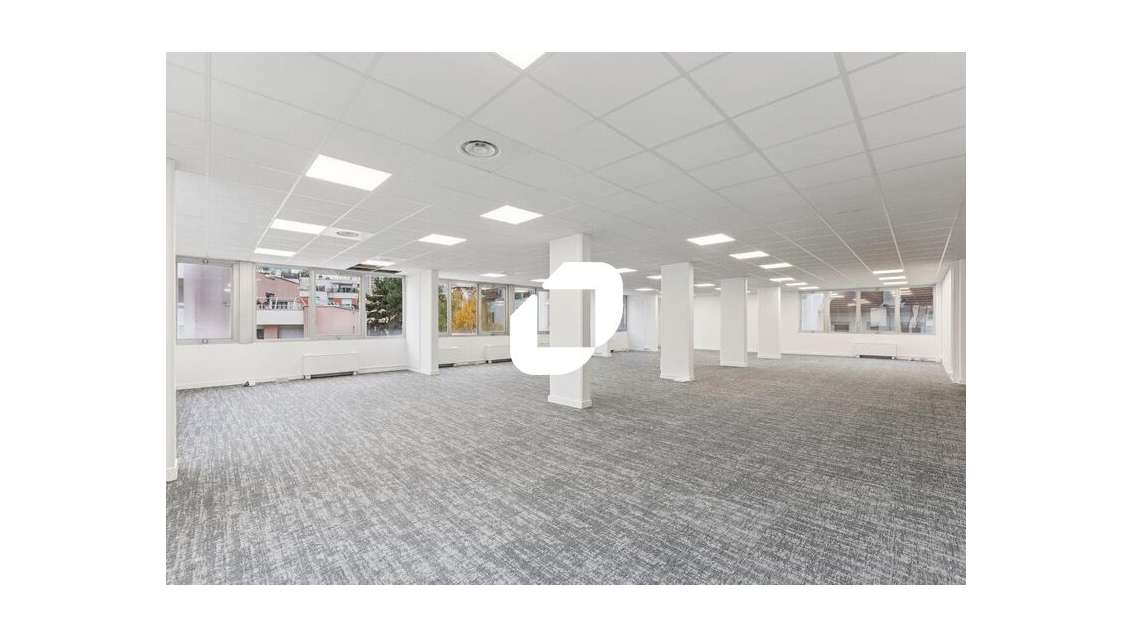 A louer Bureaux 322m² Paris