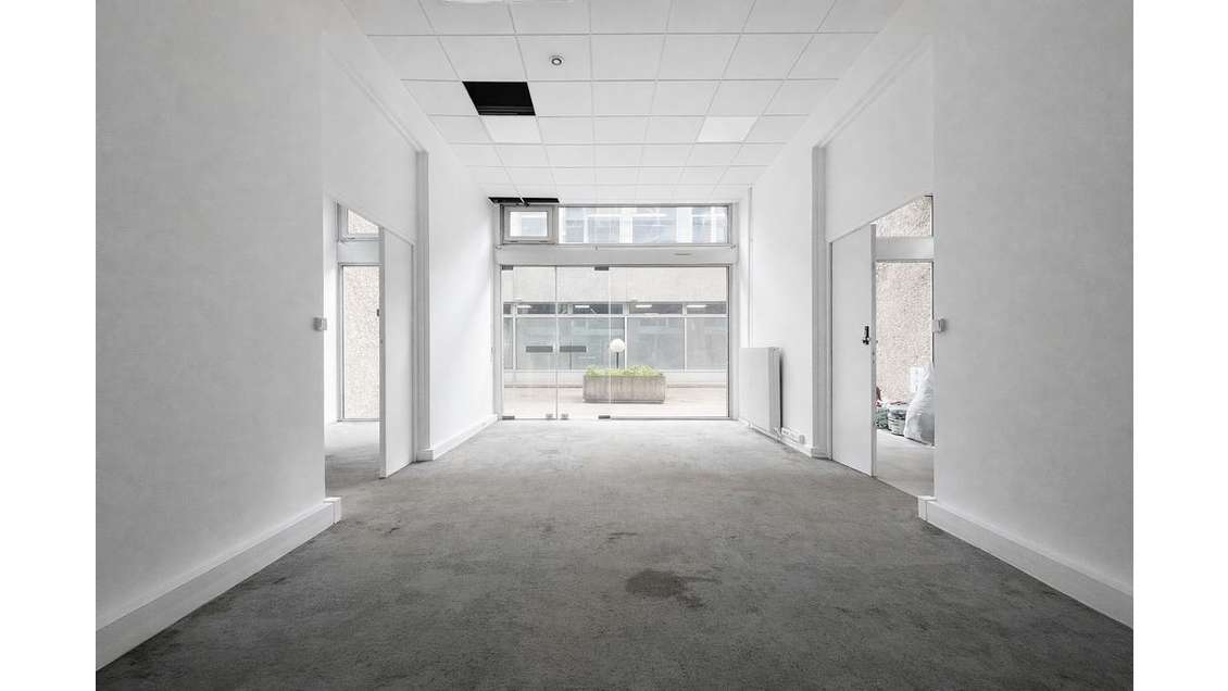 Location bureaux 115m² RDC à Paris 13e