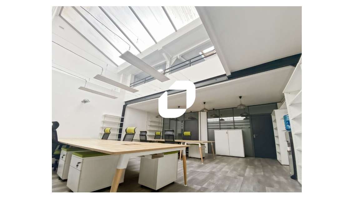 A louer Bureaux 331m² Paris