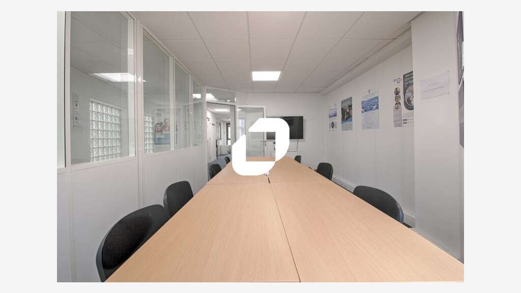 A louer Bureaux 96m² Paris