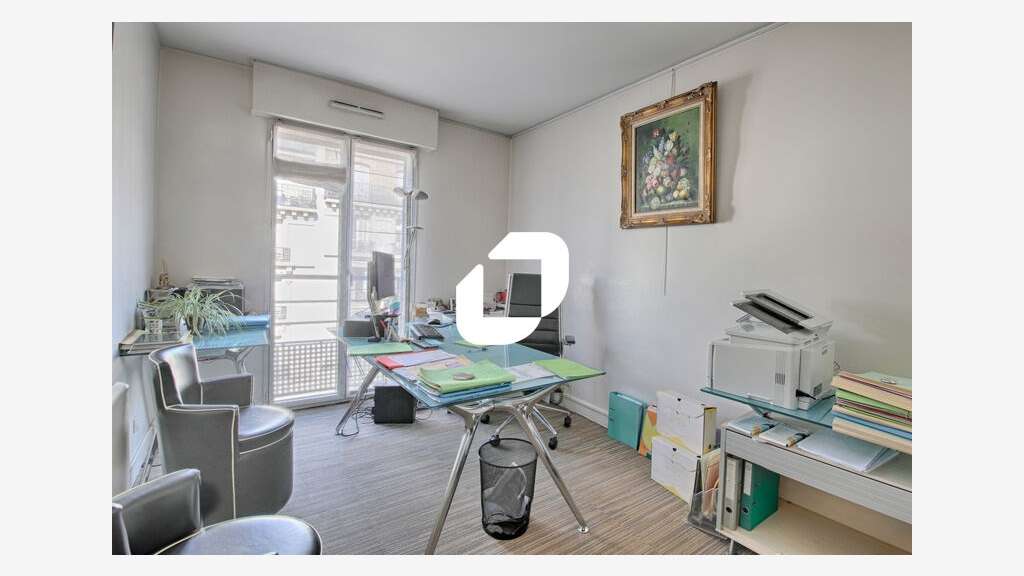 A louer Bureaux 96m² Paris