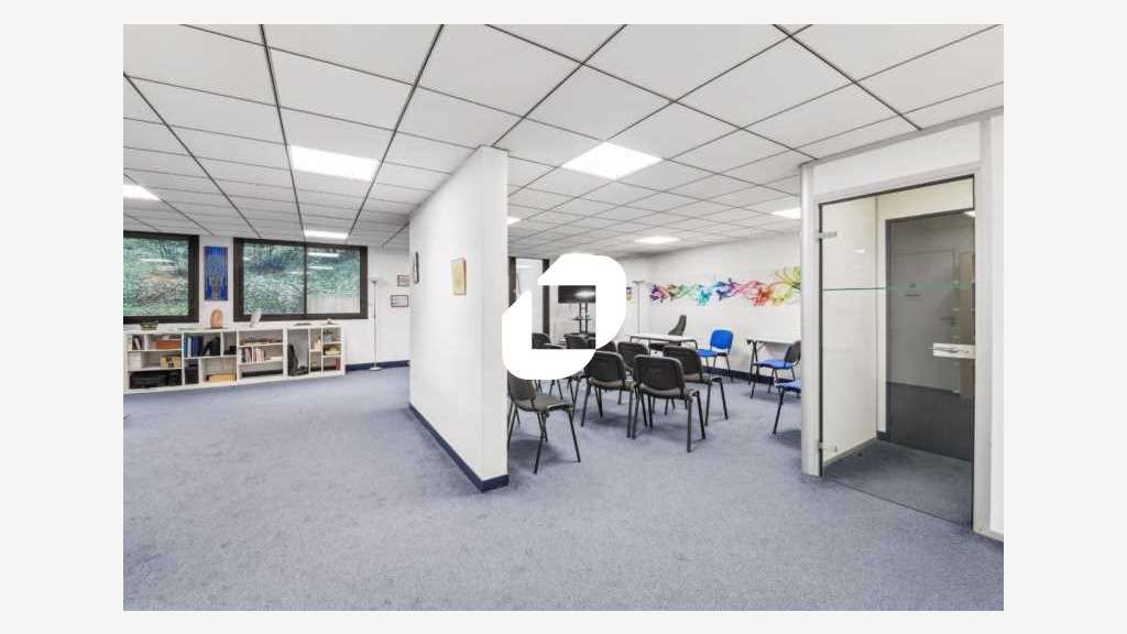 A louer Bureaux 260m² Paris