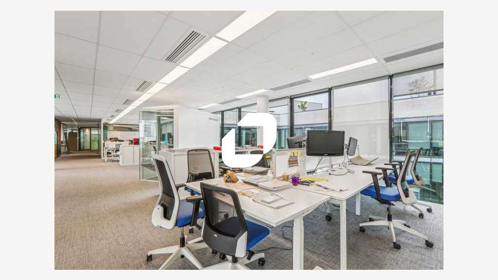 A louer Bureaux 2723m² Paris