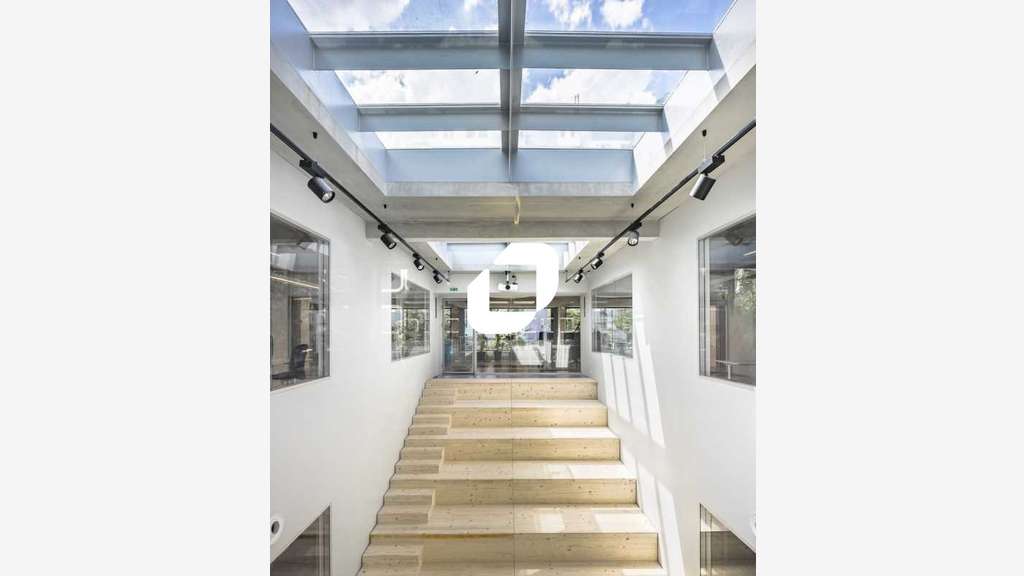 A louer Bureaux 471m² Paris