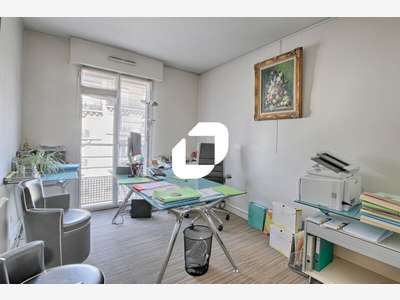 A louer Bureaux 96m² Paris