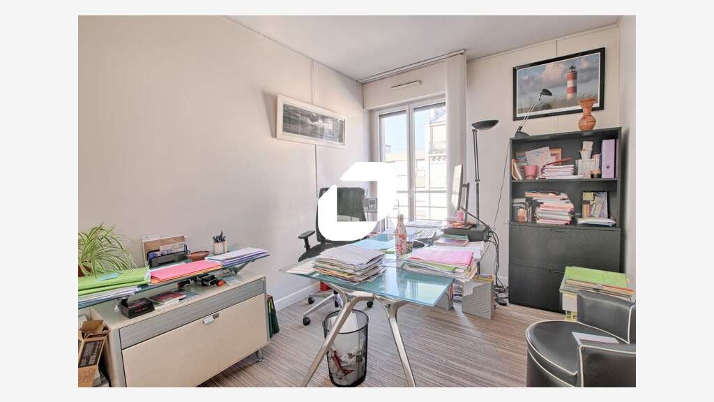 A louer Bureaux 96m² Paris