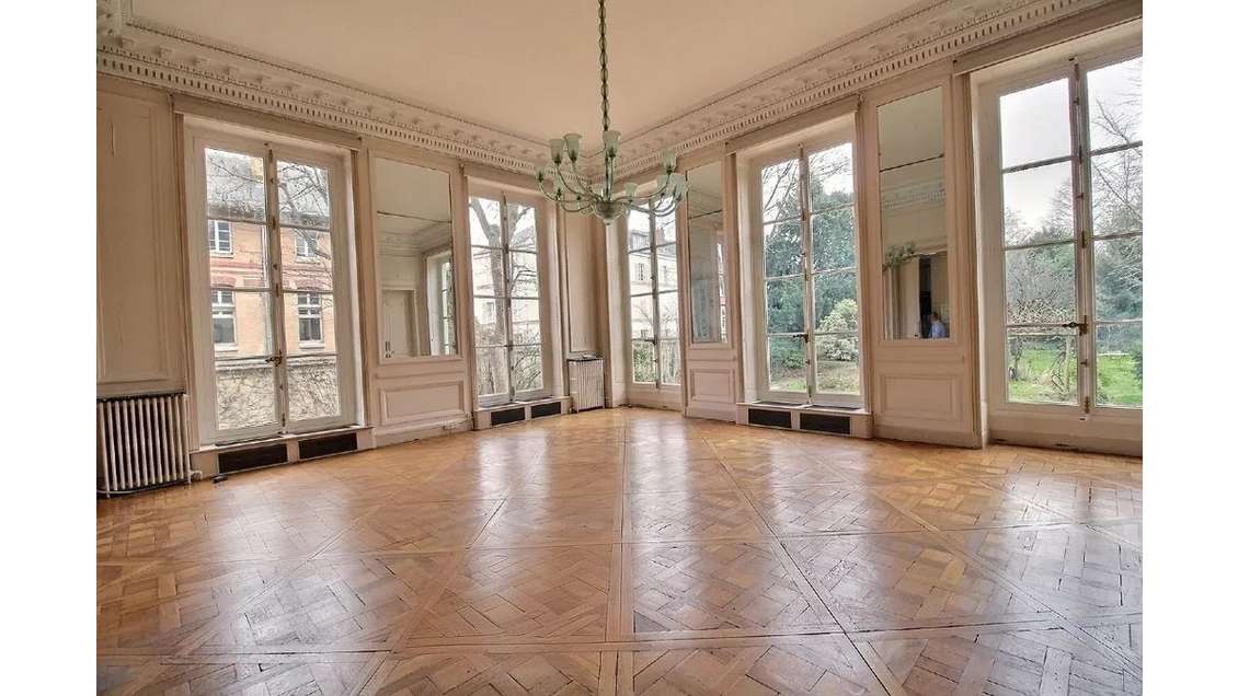 Location bureaux à Paris 14e RER B Port Royal