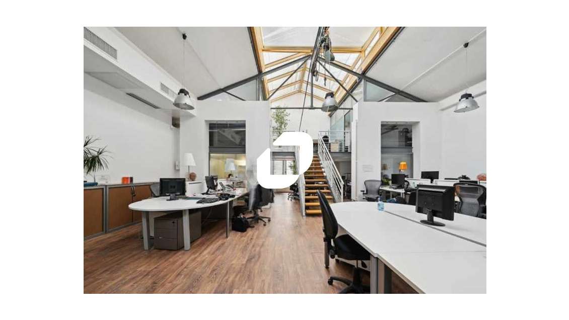 A louer Bureaux 653m² Paris