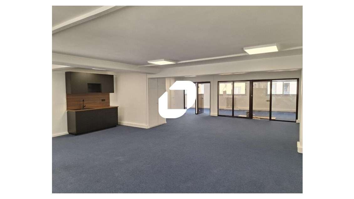 A louer Bureaux 125m² Paris