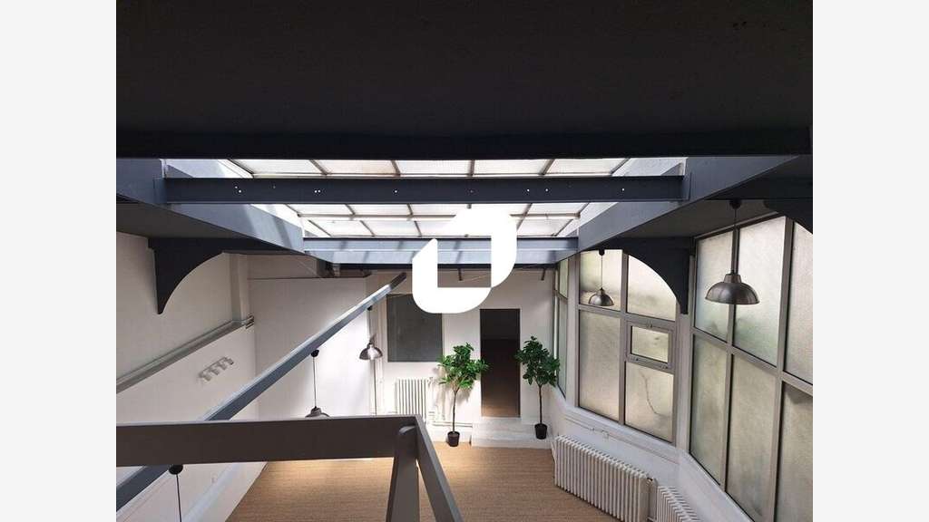 A louer Bureaux 138m² Paris
