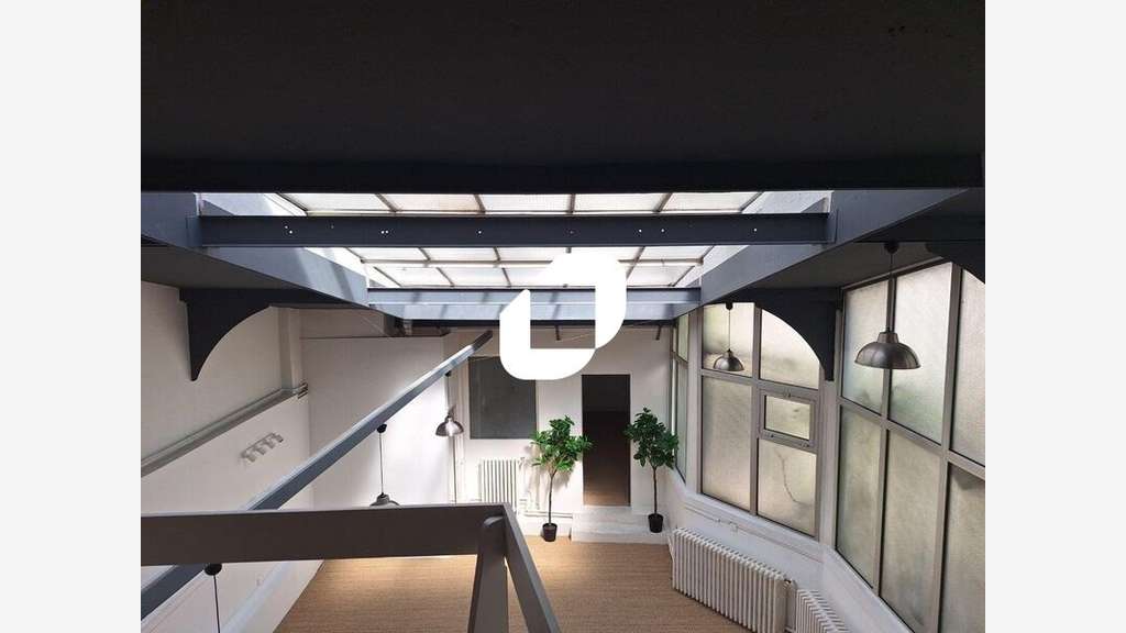 A louer Bureaux 138m² Paris