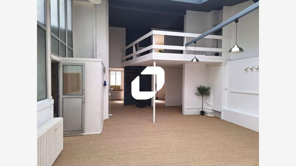 A louer Bureaux 138m² Paris