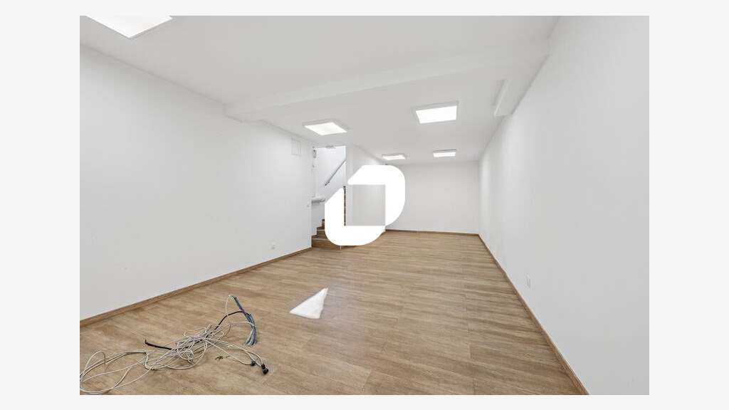 A louer Bureaux 182m² Paris