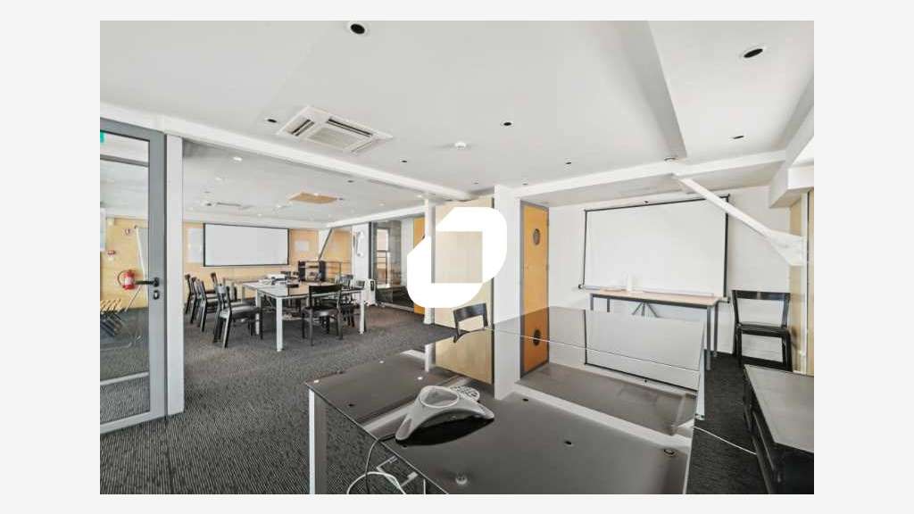 A louer Bureaux 653m² Paris