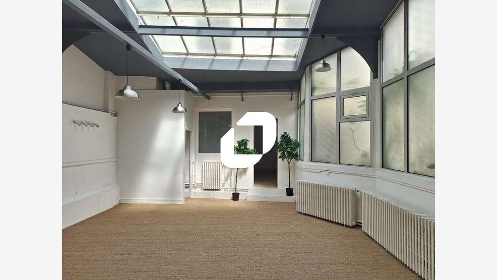 A louer Bureaux 138m² Paris