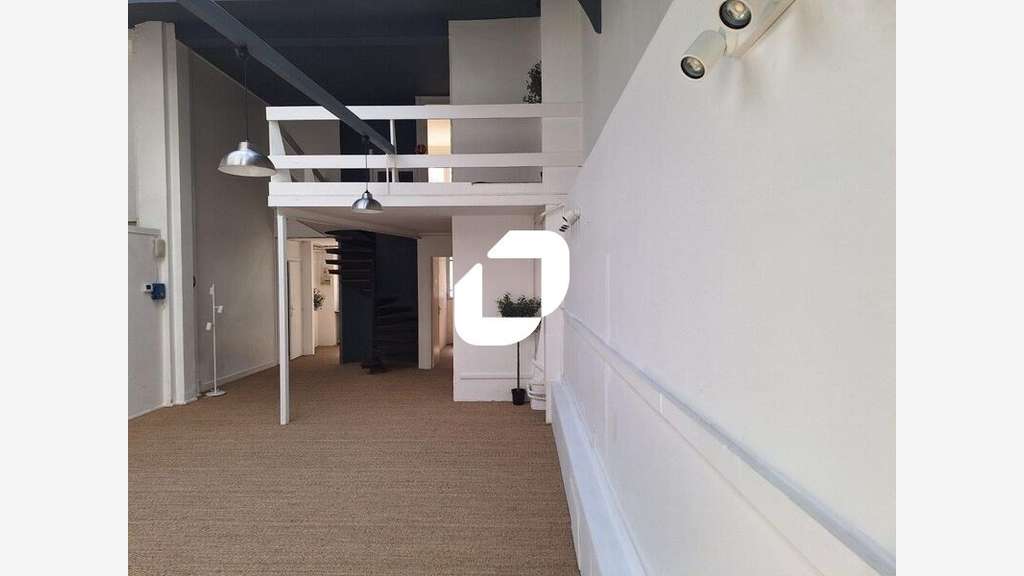 A louer Bureaux 138m² Paris