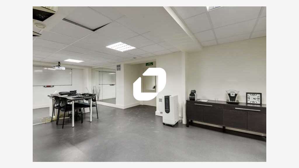 A louer Bureaux 87m² Paris