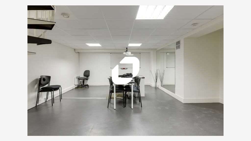 A louer Bureaux 87m² Paris
