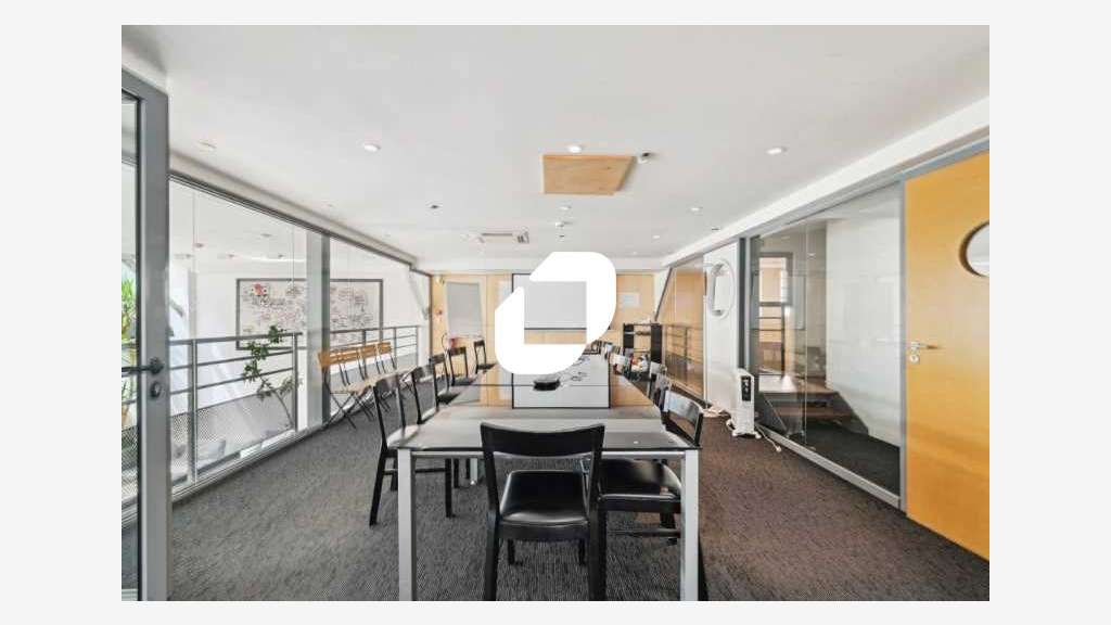 A louer Bureaux 653m² Paris