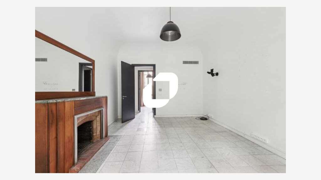 A louer Bureaux 107m² Paris