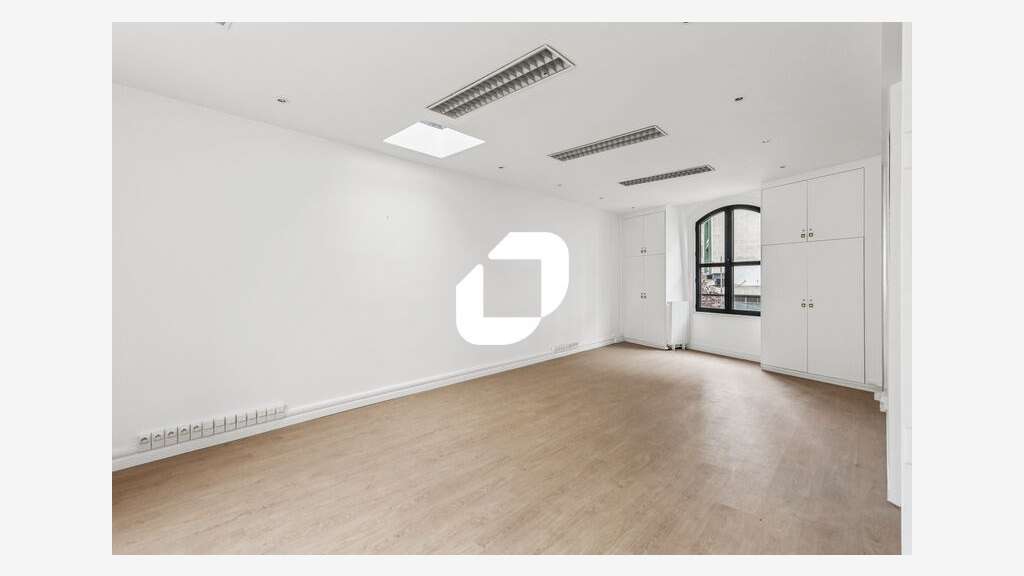 A louer Bureaux 70m² Paris