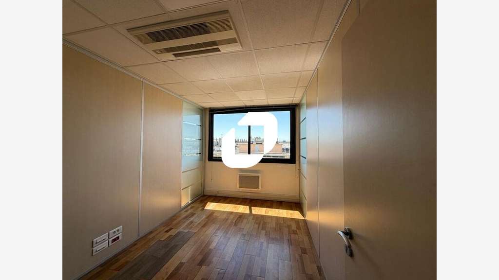 A louer Bureaux 517m² Paris