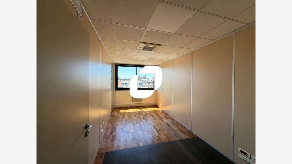A louer Bureaux 517m² Paris