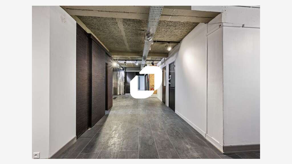 A louer Bureaux 345m² Paris