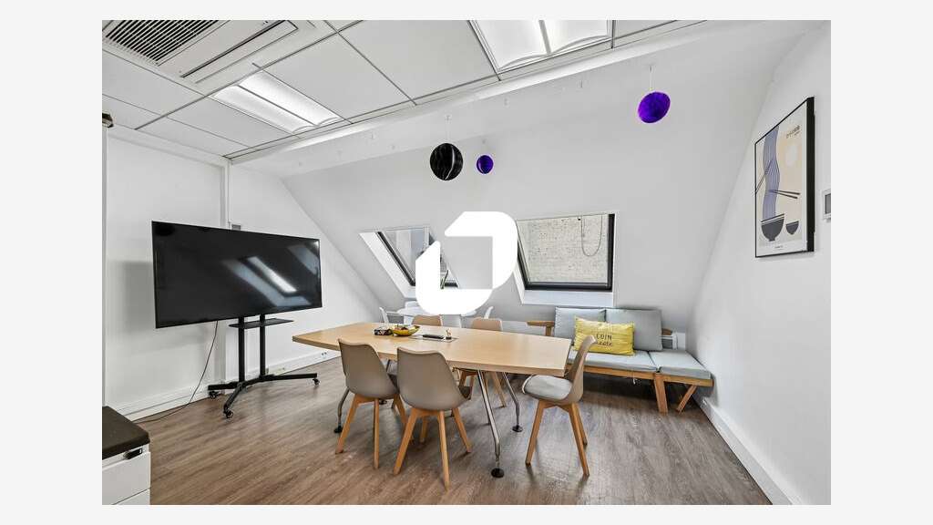 A louer Bureaux 85m² Paris