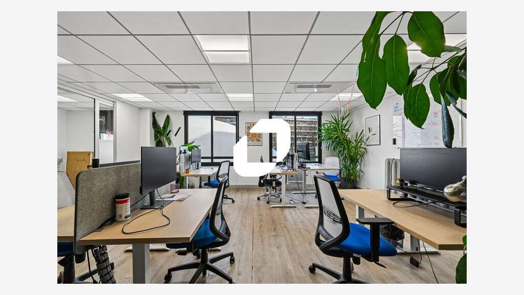 A louer Bureaux 85m² Paris