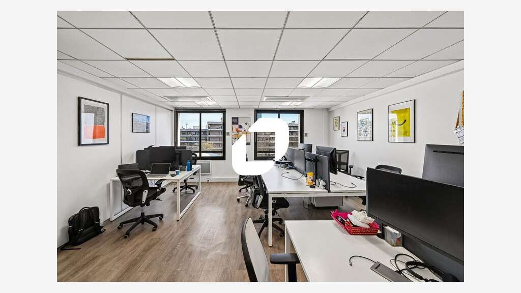 A louer Bureaux 85m² Paris