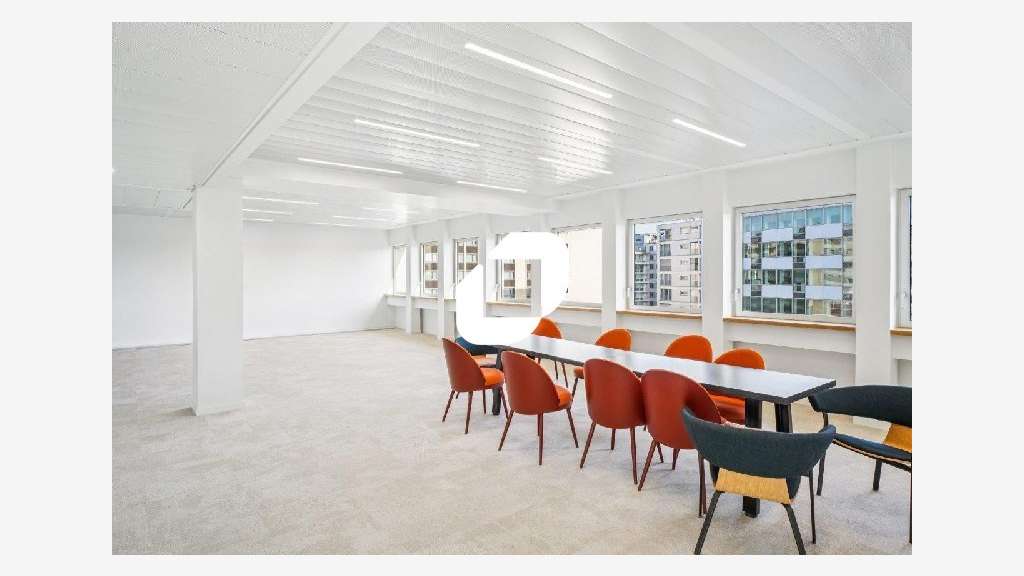 A louer Bureaux 680m² Paris