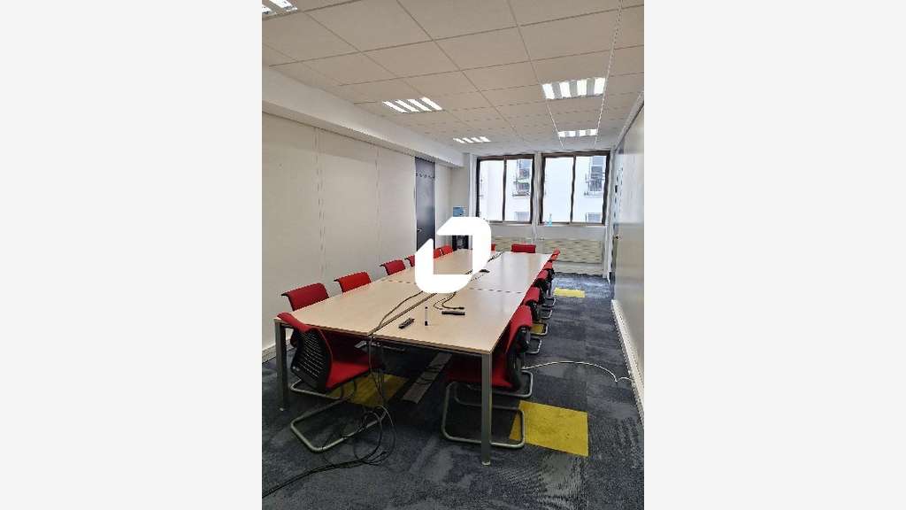 A louer Bureaux 1200m² Paris