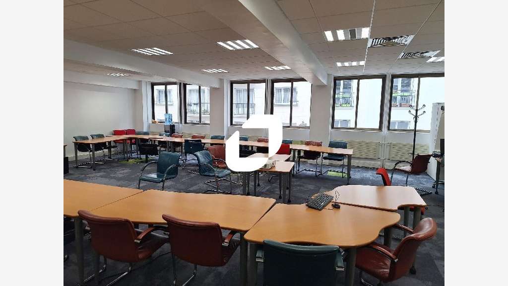 A louer Bureaux 1200m² Paris