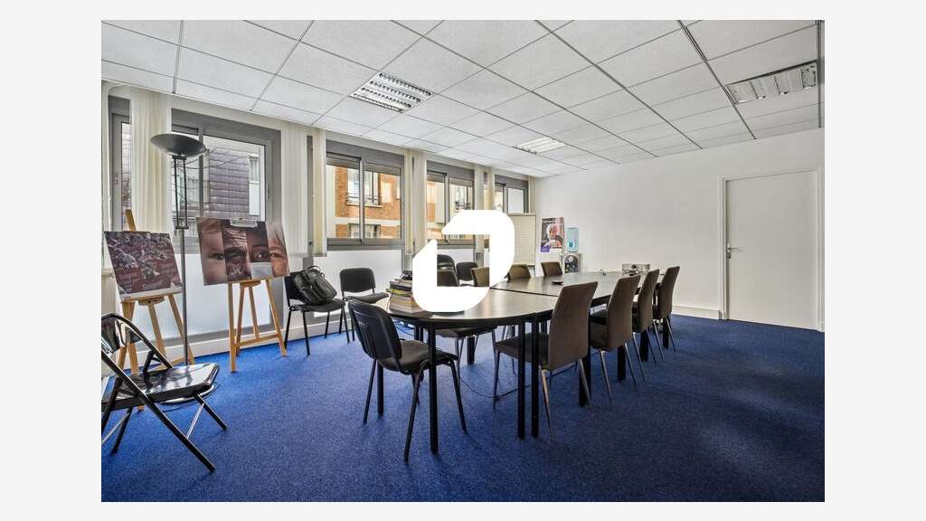 A louer Bureaux 297m² Paris