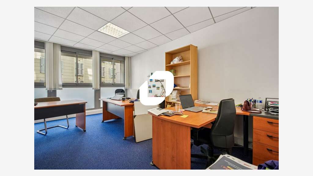 A louer Bureaux 297m² Paris