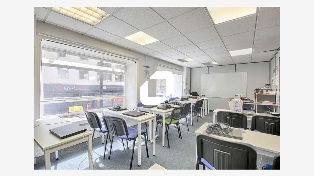 A louer Bureaux 320m² Paris