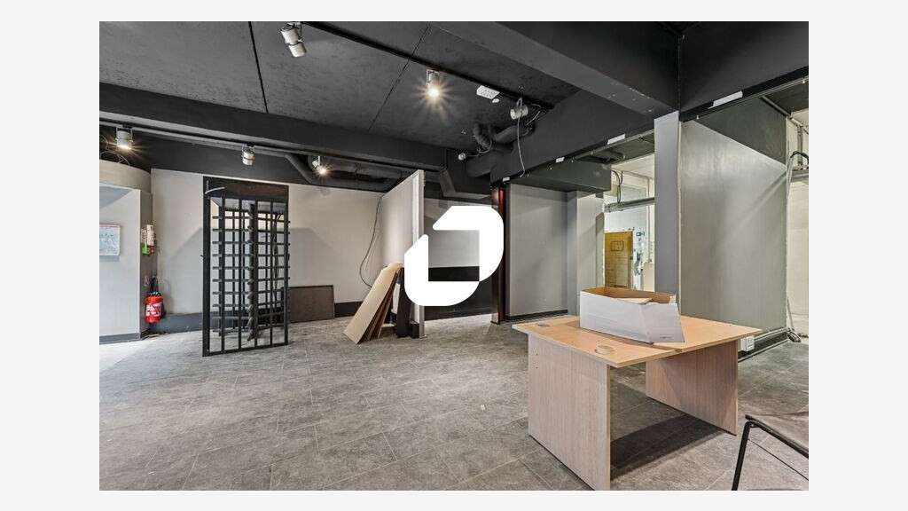 A louer Bureaux 345m² Paris