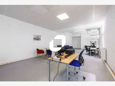 A louer Bureaux 80m² Paris