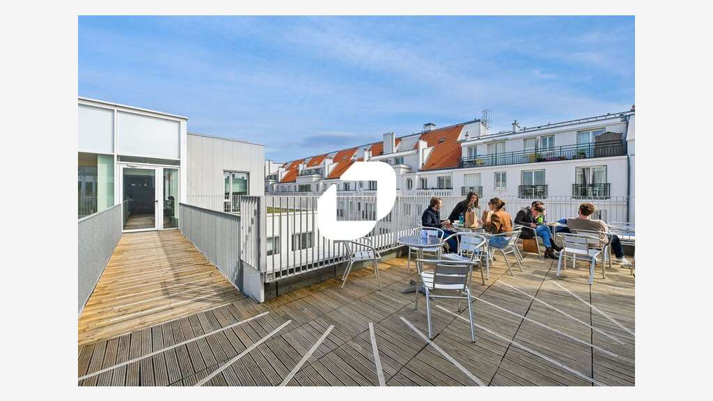 A louer Bureaux 687m² Paris