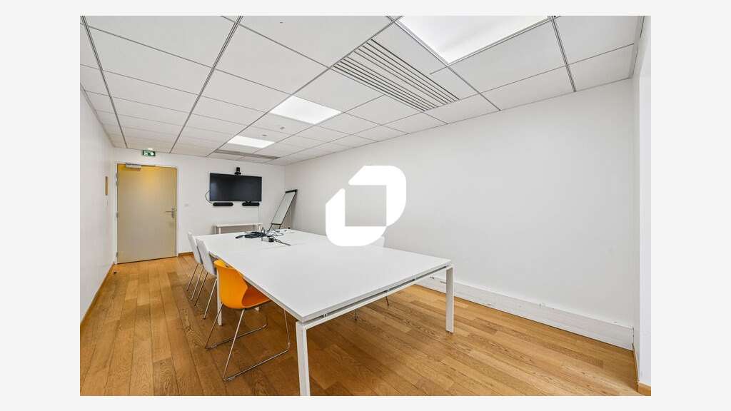A louer Bureaux 687m² Paris