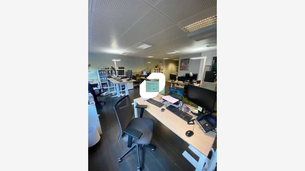 A louer Bureaux 135m² Paris