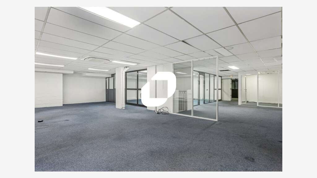 A louer Bureaux 807m² Paris
