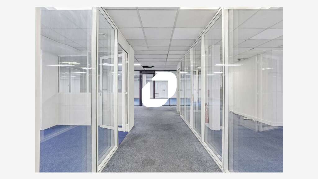 A louer Bureaux 807m² Paris