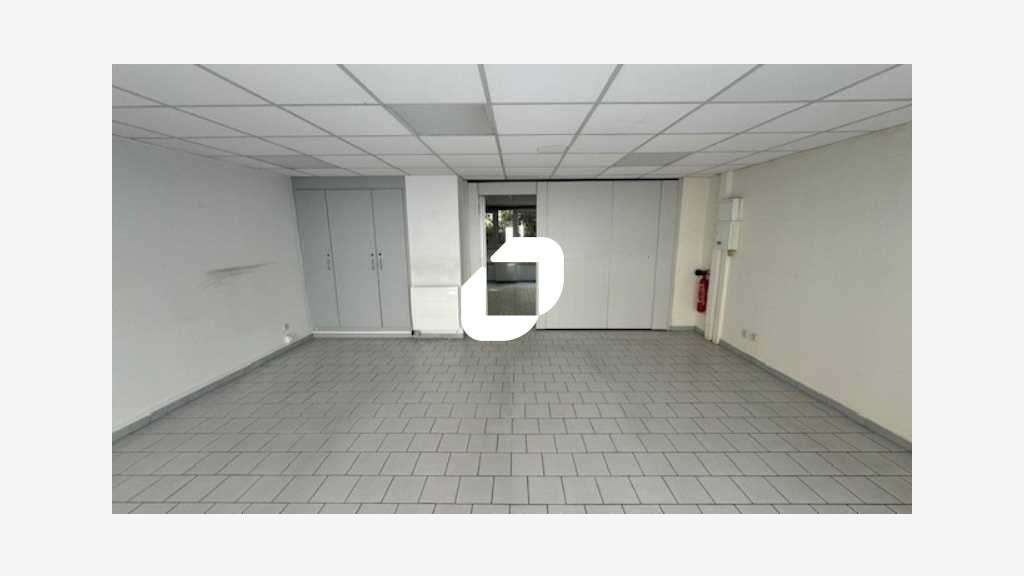 A louer Bureaux 56m² Paris